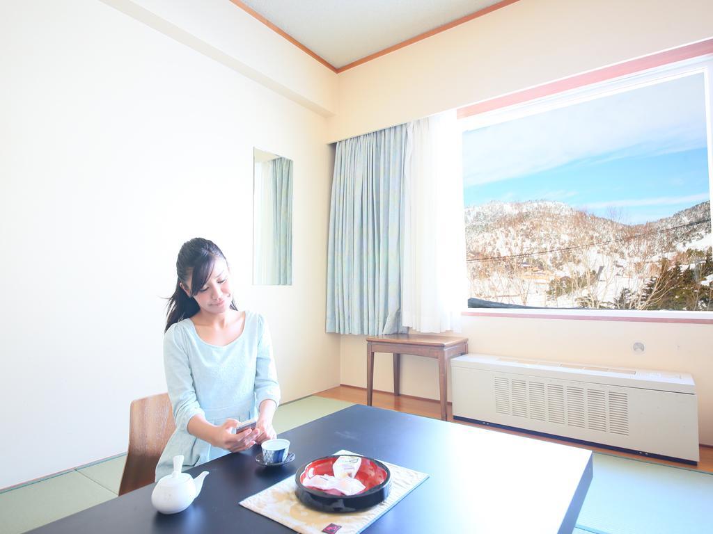 Manza Juraku All-Inclusive Hotel Tsumagoi Exteriör bild